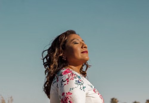 9 Everyday Habits That Keep Your Body Stuck in Stress Mode (And How to Switch It Off)